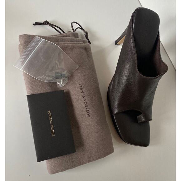 NIB $920 Bottega Veneta Leather Mules with High Vamp Brown Shoes 7 US 618760 - Picture 6 of 11